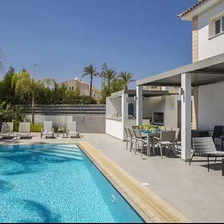 بيت للعطل Sandy Feet House