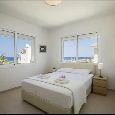 Holiday home Sandy Feet House Paralimni