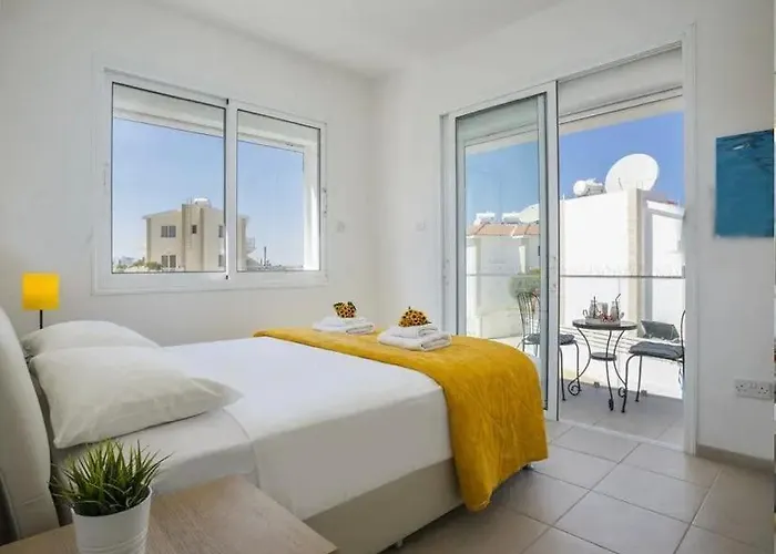 Sandy Feet House Ferienhaus Paralimni